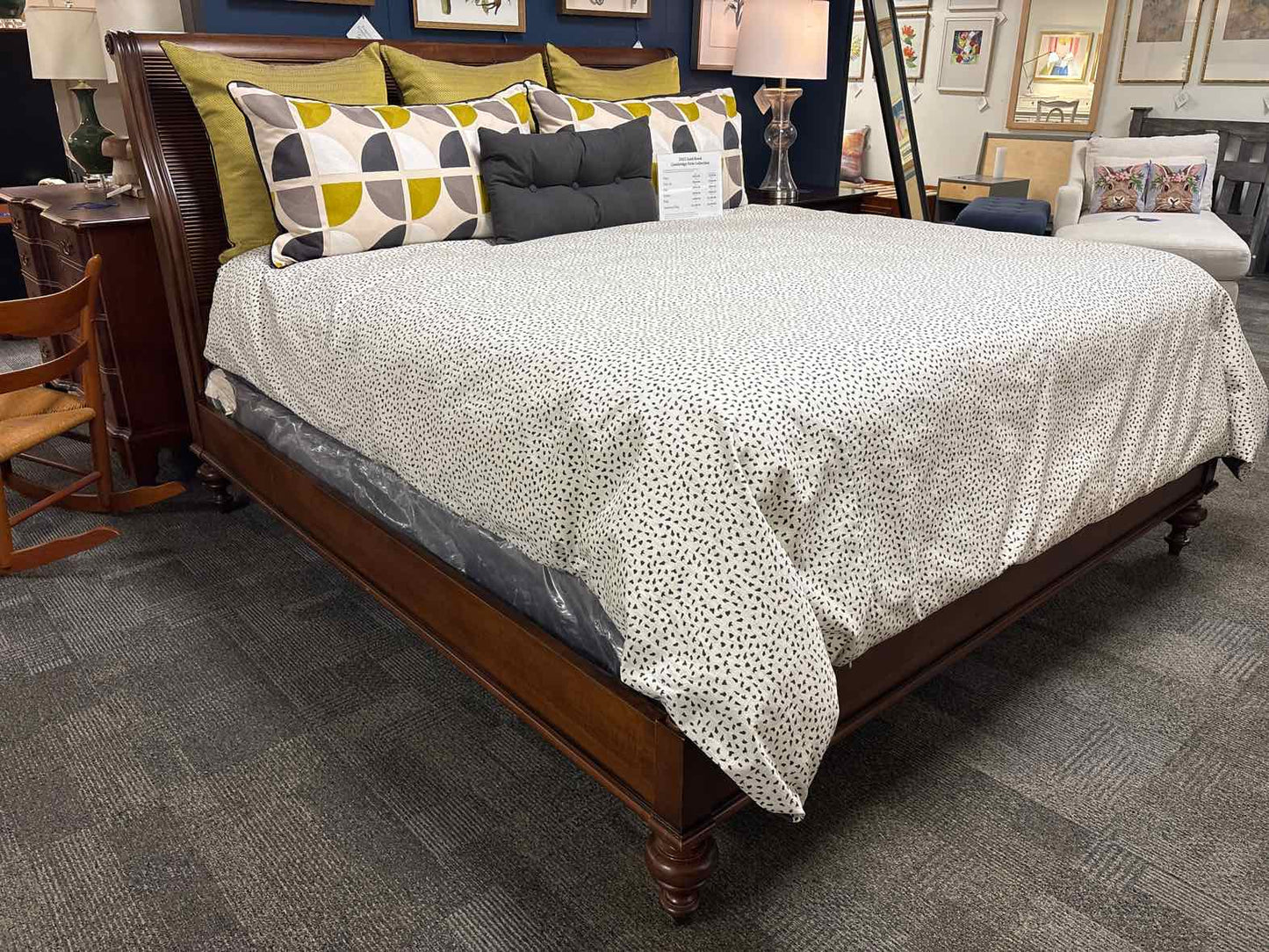 Ethan Allen British Classics 'Kingston' King Sleigh Bed