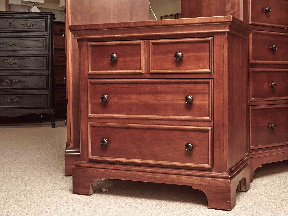 Vaughan Bassett  Cherry 2 Drawer Nightstand
