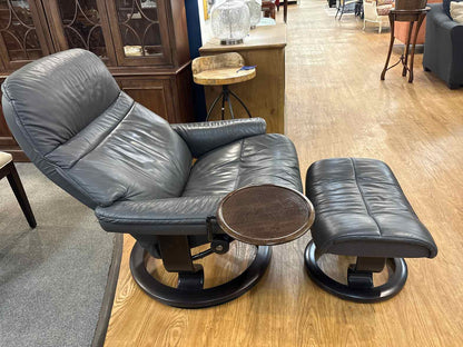 Stressless 'Sunrise' Recliner in Grey Leather