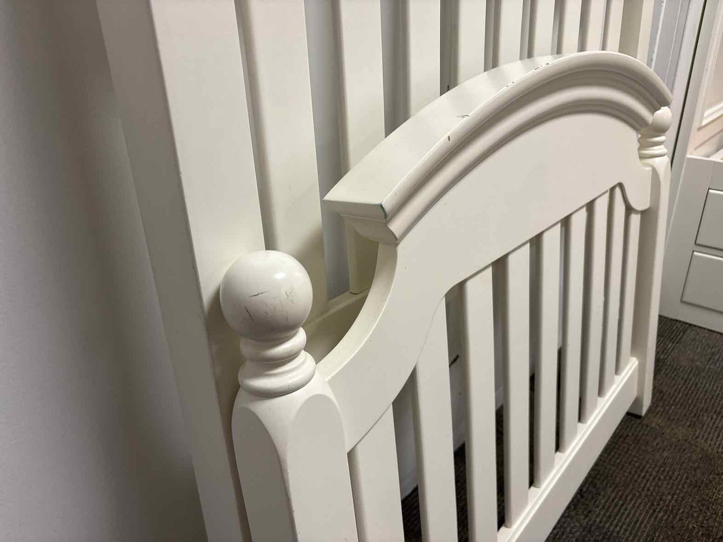 Stanley Twin Bed in Soft White
