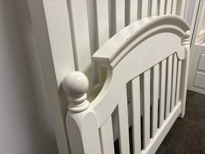 Stanley Twin Bed in Soft White