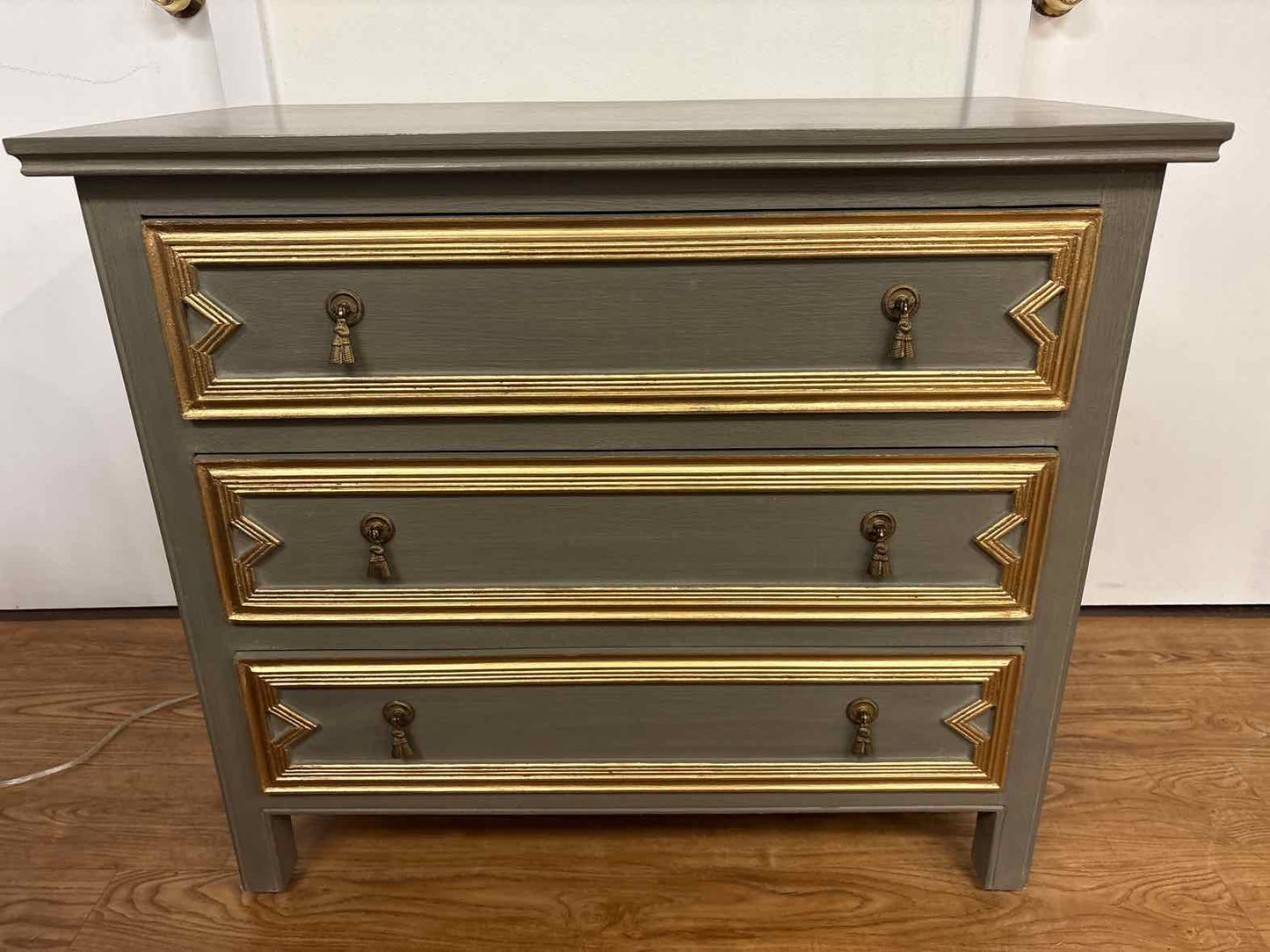 Decorative 3-Drawer Accent Chest