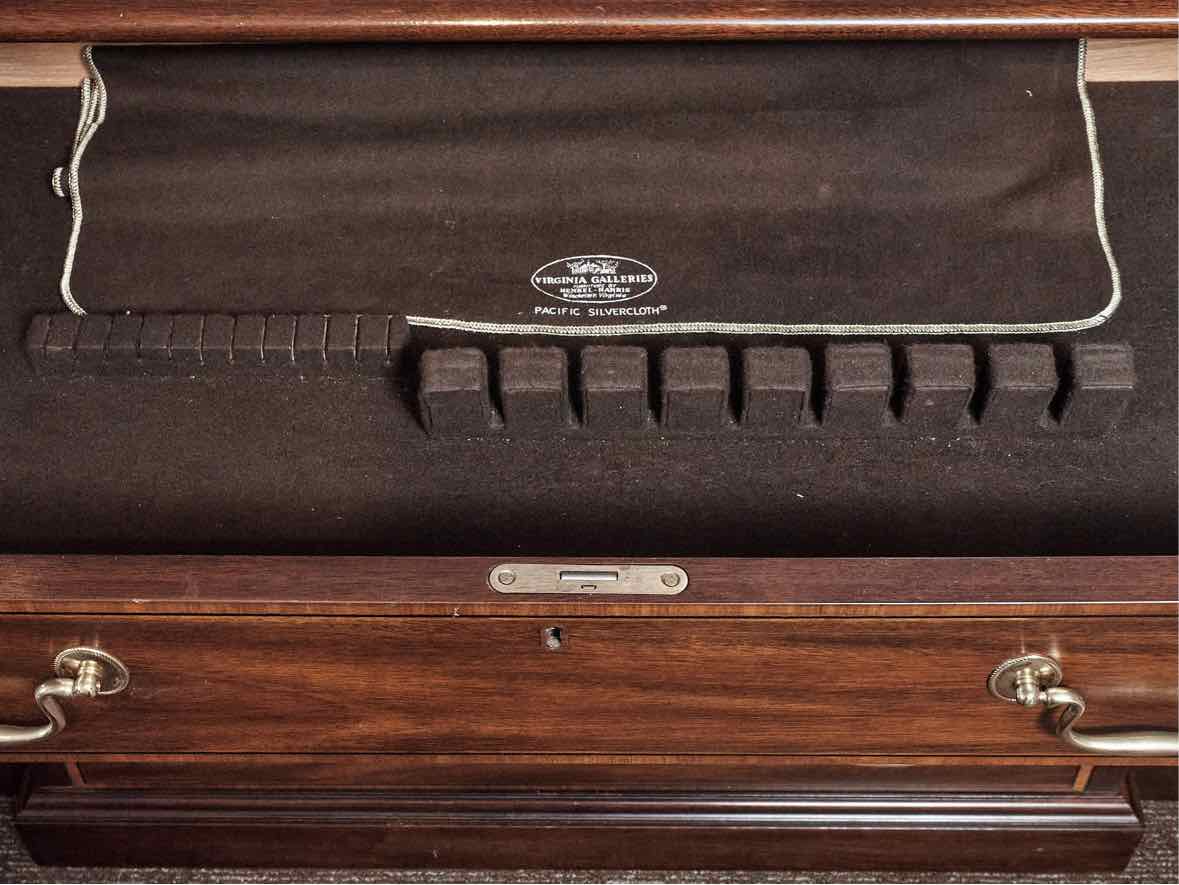Henkel Harris Mahogany Banded Inlay 4 Glass Door Breakfront Cabinet