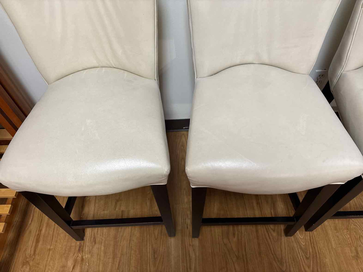 Set of 4 Beige Leather Counter Stools