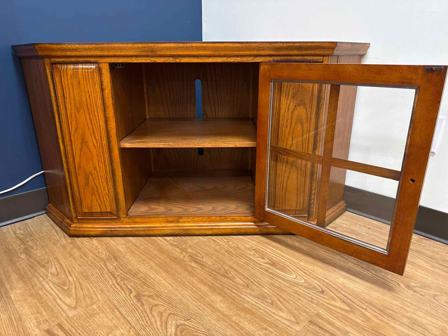 Corner Cabinet with Adjustbable Shelf