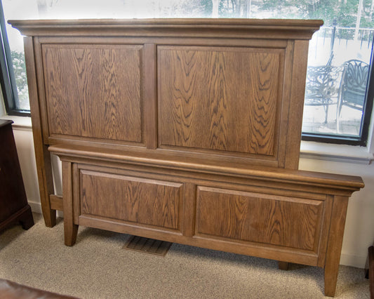 Pottery Barn Hudson Queen Panel Bed in Hewn Oak Finish