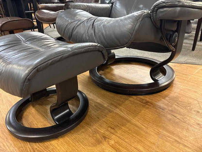 Stressless 'Sunrise' Recliner in Grey Leather