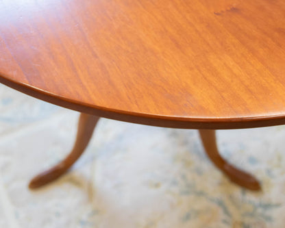 Eldred Wheeler Double Pedestal Cherry  Table & 8 Tiger Maple  Chair Set