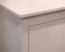 Main Cottage White Server