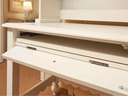 Bratt Decor 'Jane' 4 Drawer White & Pink  Finish Desk, Hutch & Chair