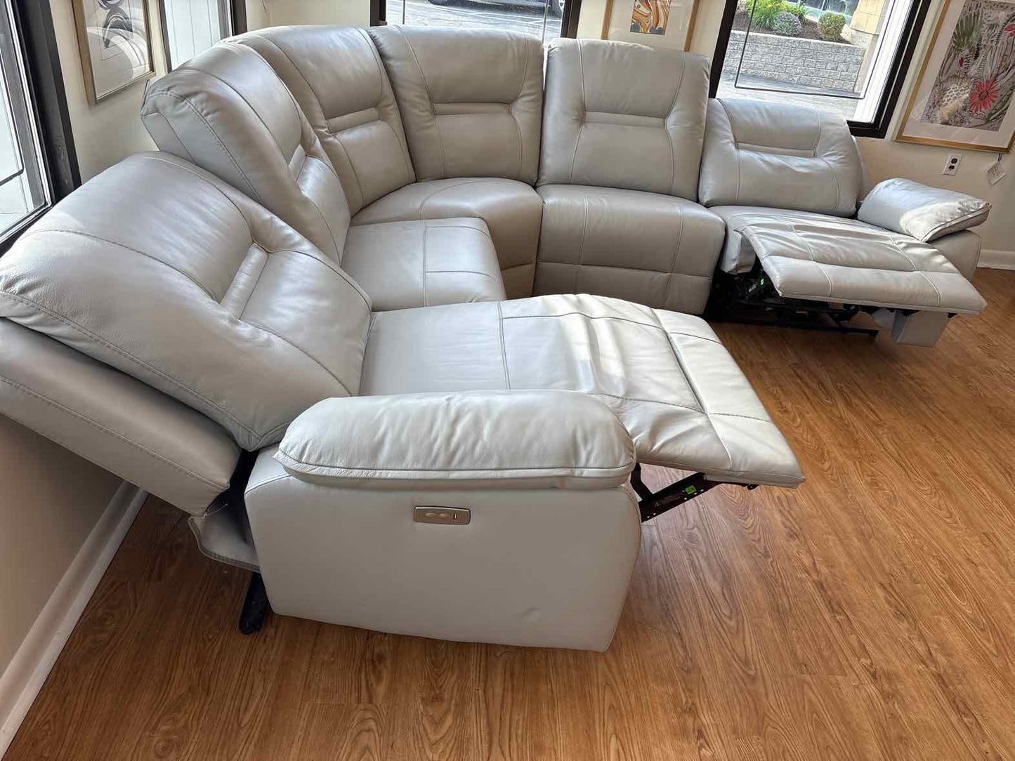 Kuka Home Grey Leather Power Reclining Sectional