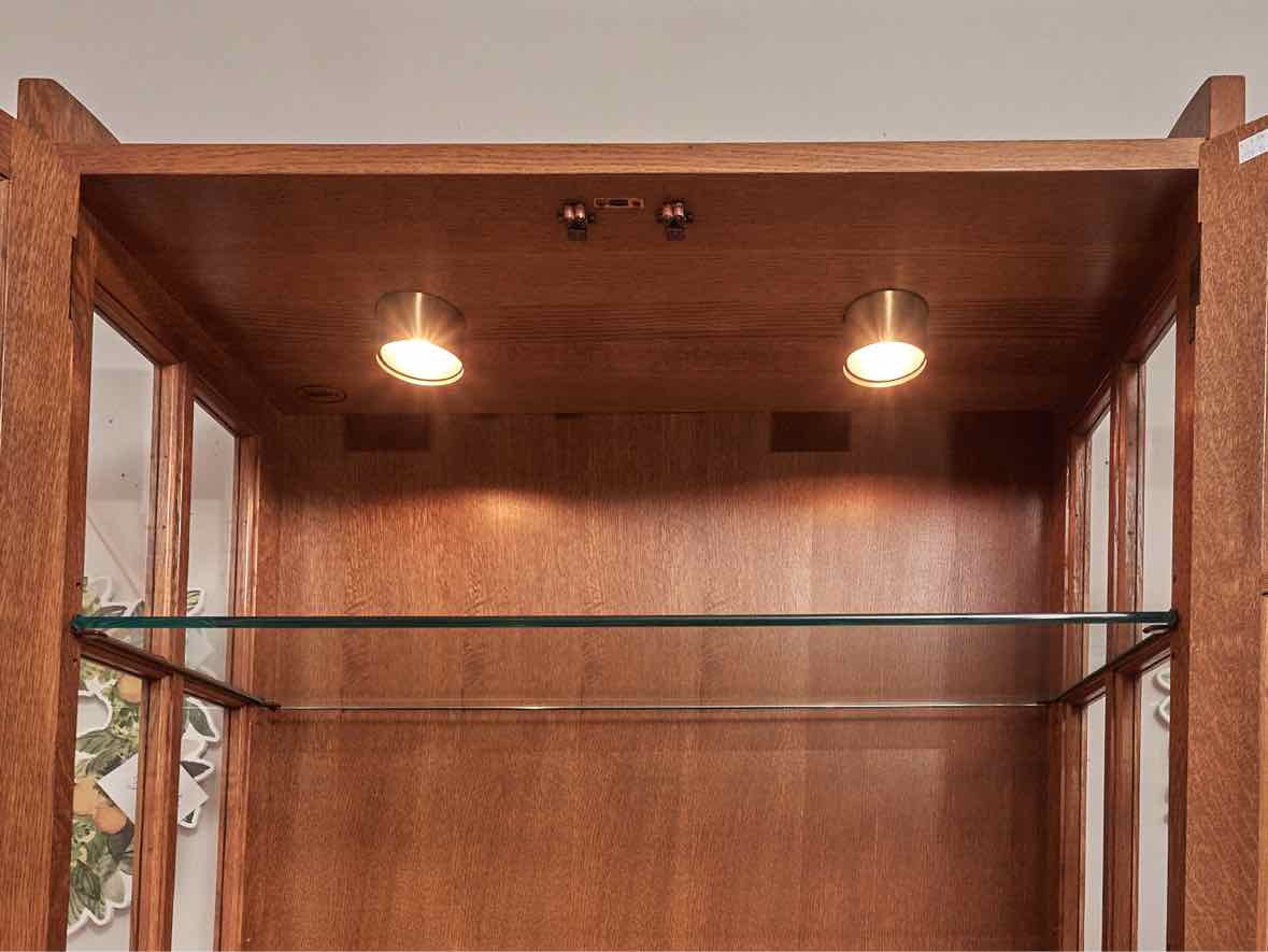 Stickley Mission  Quartersawn Oak Display Cabinet with 2 Glass Doors & Lights