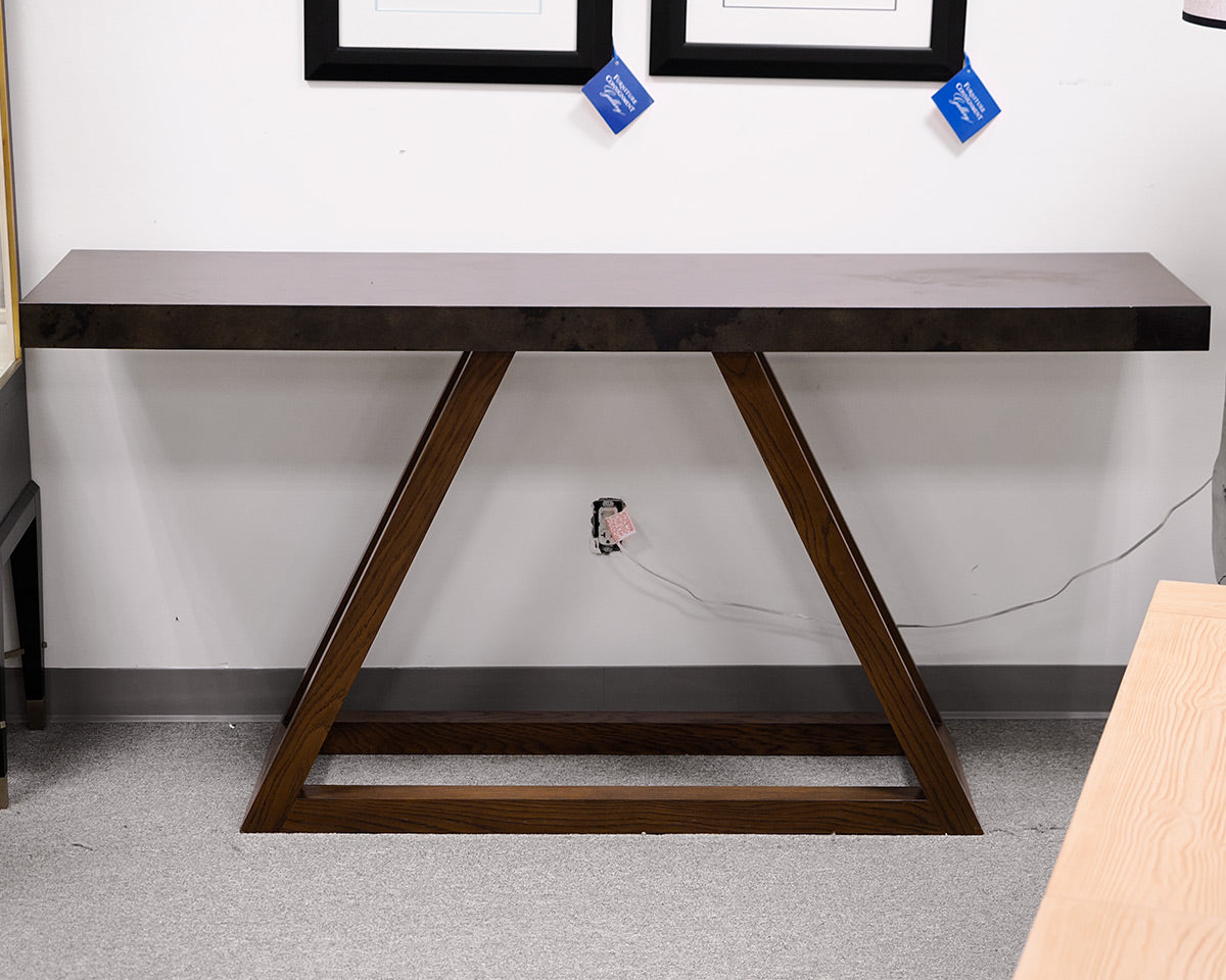Triangular Console