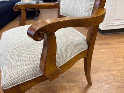 Set of 8 Ethan Allen Dining Chairs