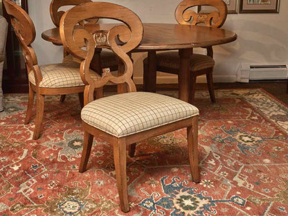Ethan Allen   6 Upholstered Seats Chairs