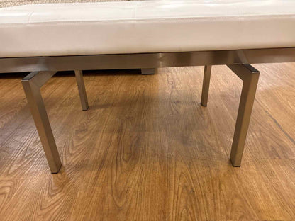 Nuevo 'Louve' Chrome and White Leather Bench