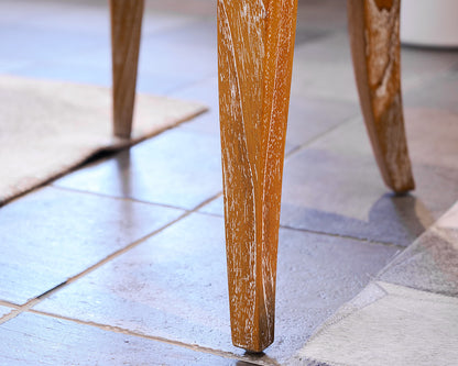 Villa & House Chairs