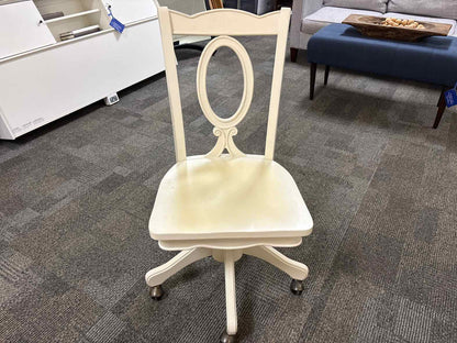 Pottery Barn 'Chelsea' Desk and Chair Set