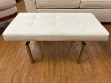 Nuevo 'Louve' Chrome and White Leather Bench