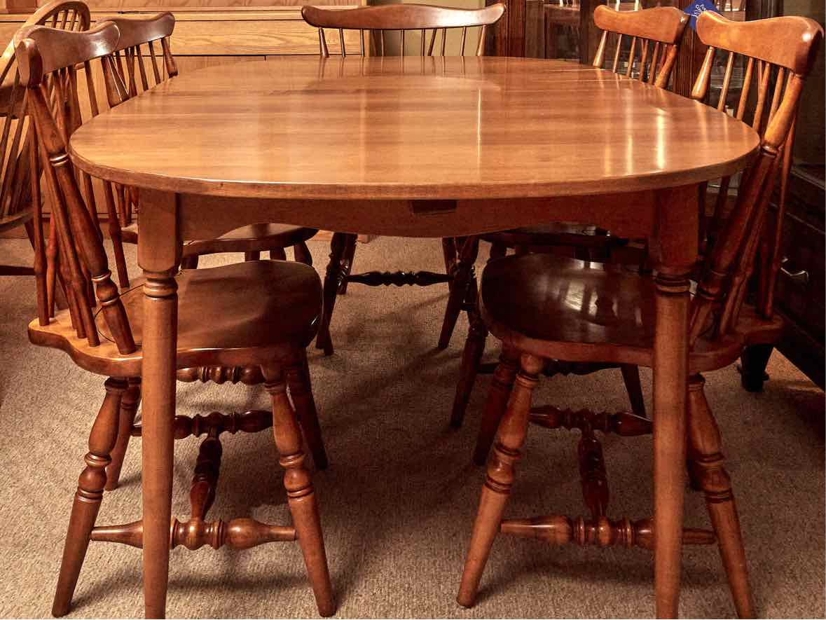Sprague & Carleton Colonial Rock Maple Table & 6 Chair Set