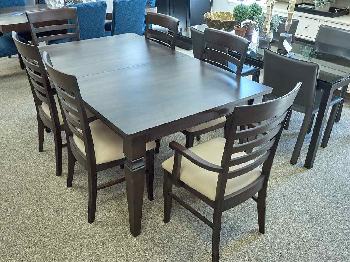 Gat Creek "French Regency" Maple Dining Table & Set of 6 'Burbank' Dining Chairs