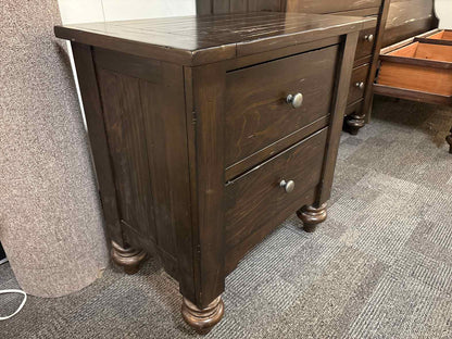 Liberty Furniture 2-drawer Nightstand