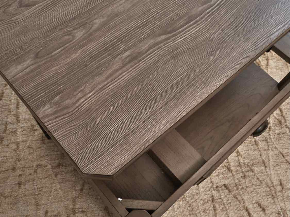 Driftwood Grey Finish  Lift Top Cocktail Table