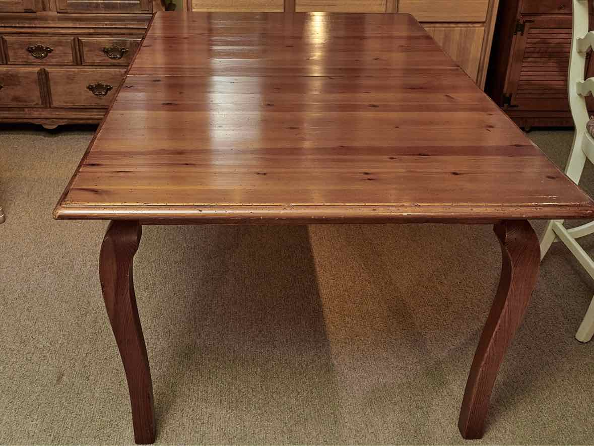 Pine Rectangularr Dining Table with 1 16" Leaf
