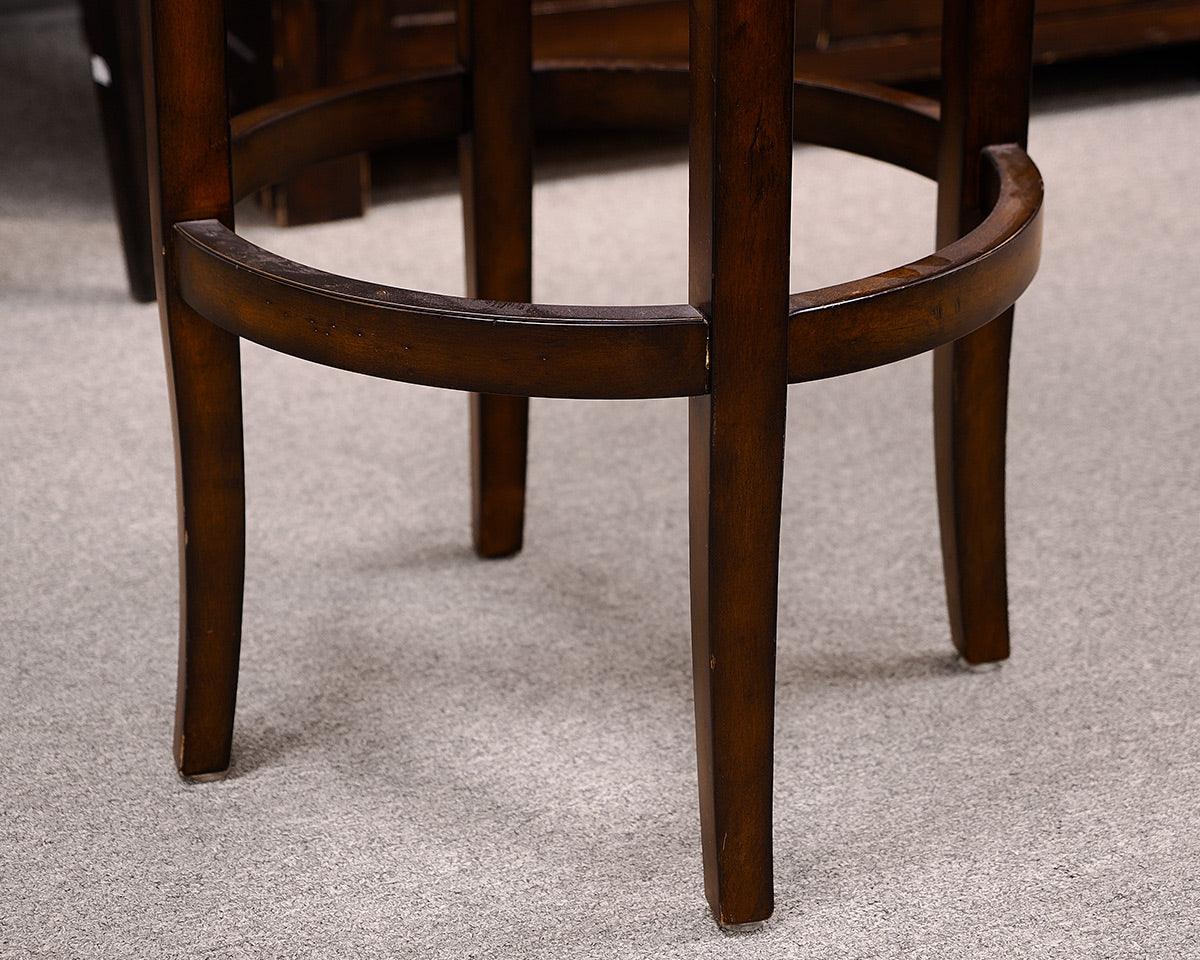 Set of 2 Swivel Bar Stools With Arms