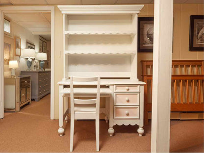 Bratt Decor 'Jane' 4 Drawer White & Pink  Finish Desk, Hutch & Chair
