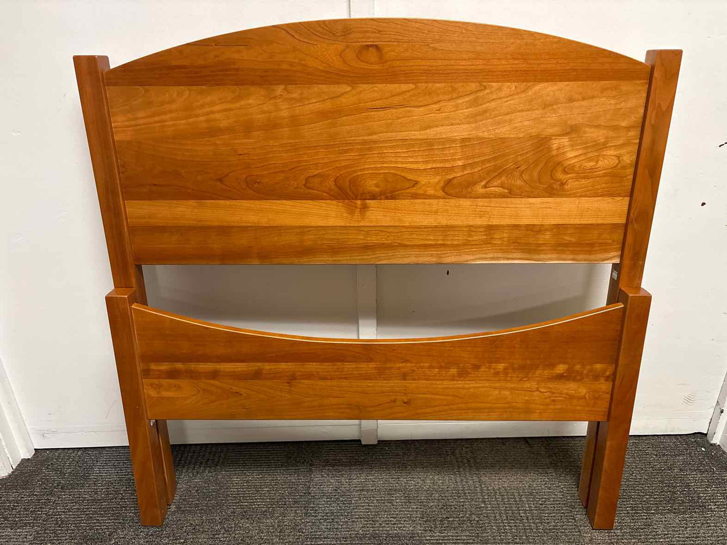 Circle Furniture Cherry Twin Bed