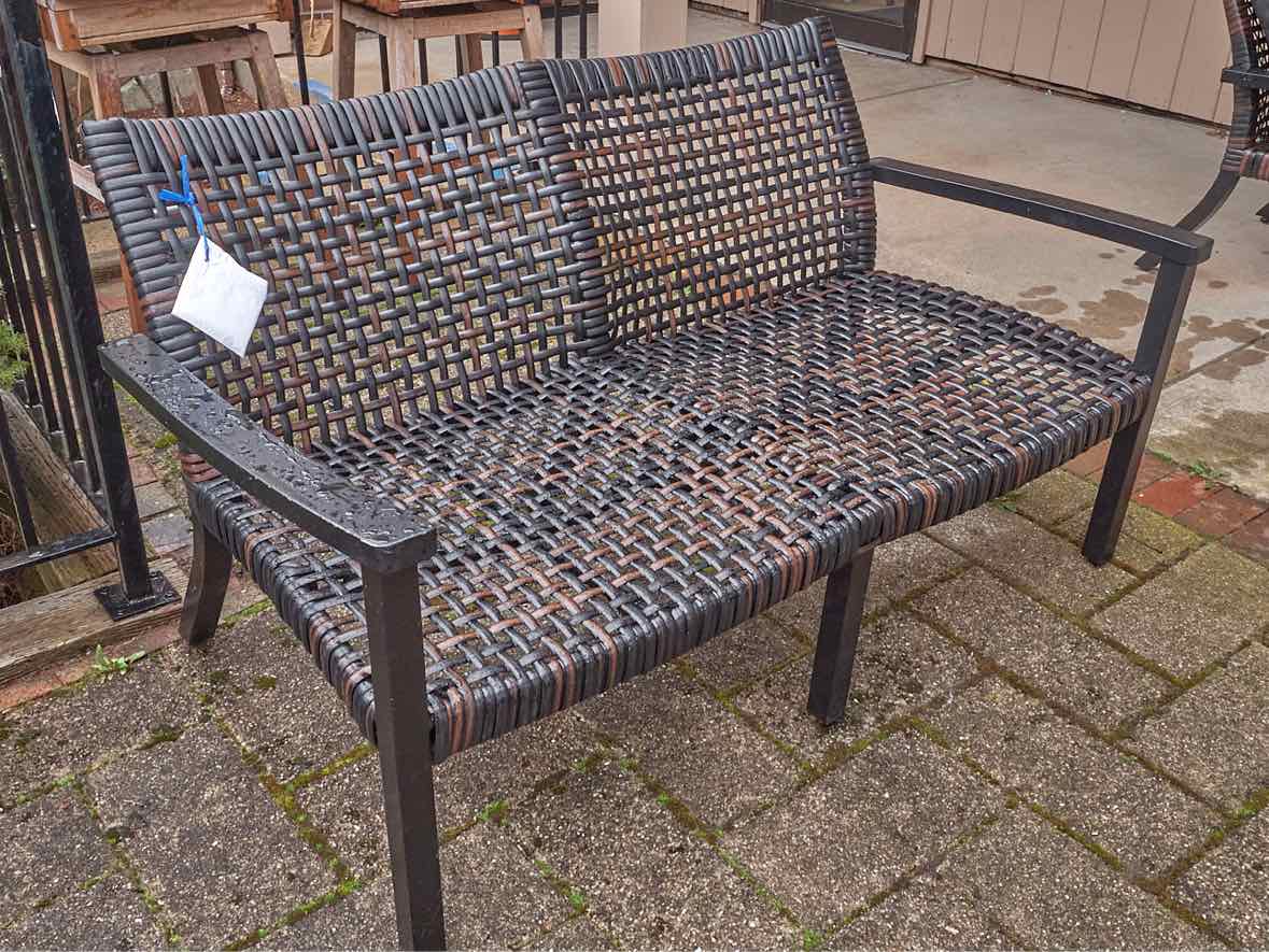 Frontgate Outdoor Set 'Isloa' Black Aluminum & Black Walnut Wicker