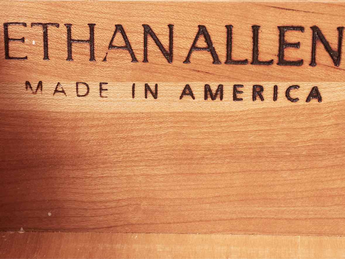 Ethan Allen  Cherry Georgain Style 10 Drawer Dresser