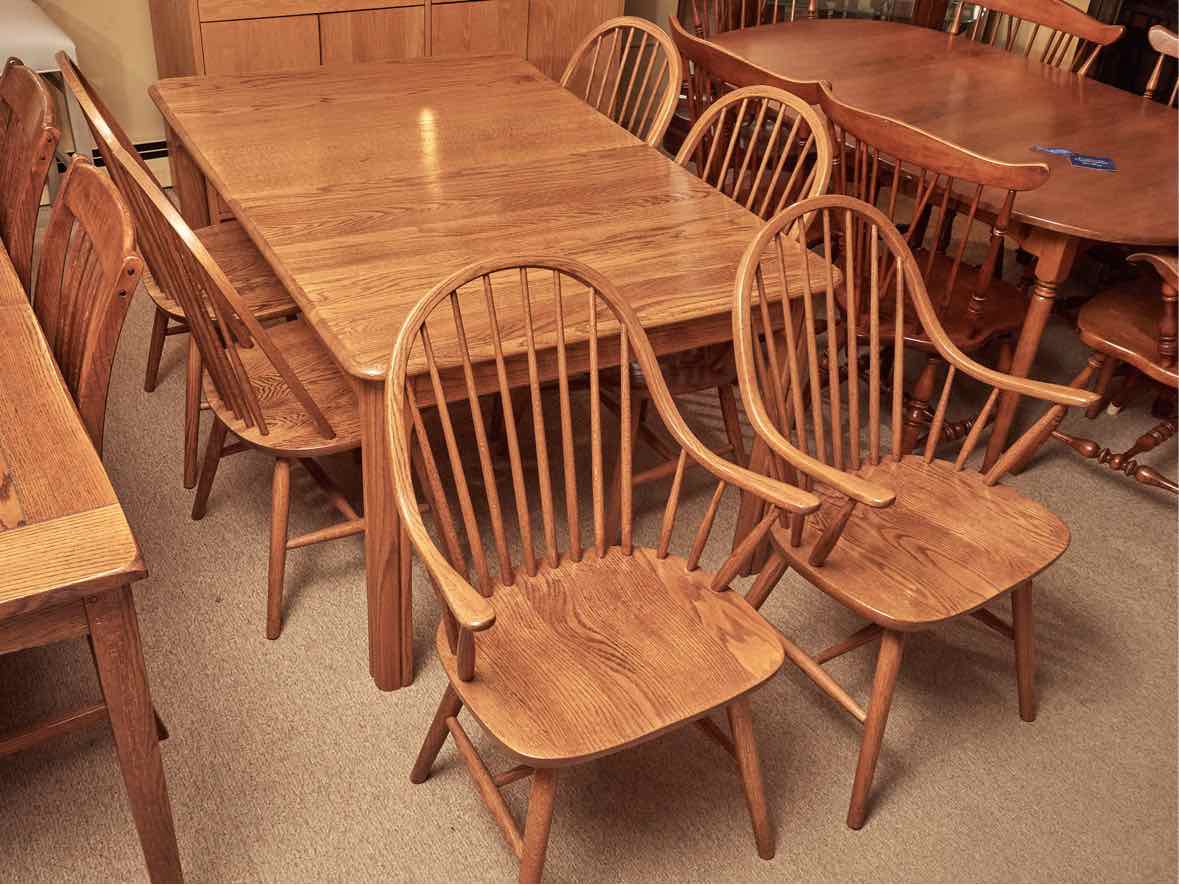 Oak Dining Table & 6  Bow Back Chair Set