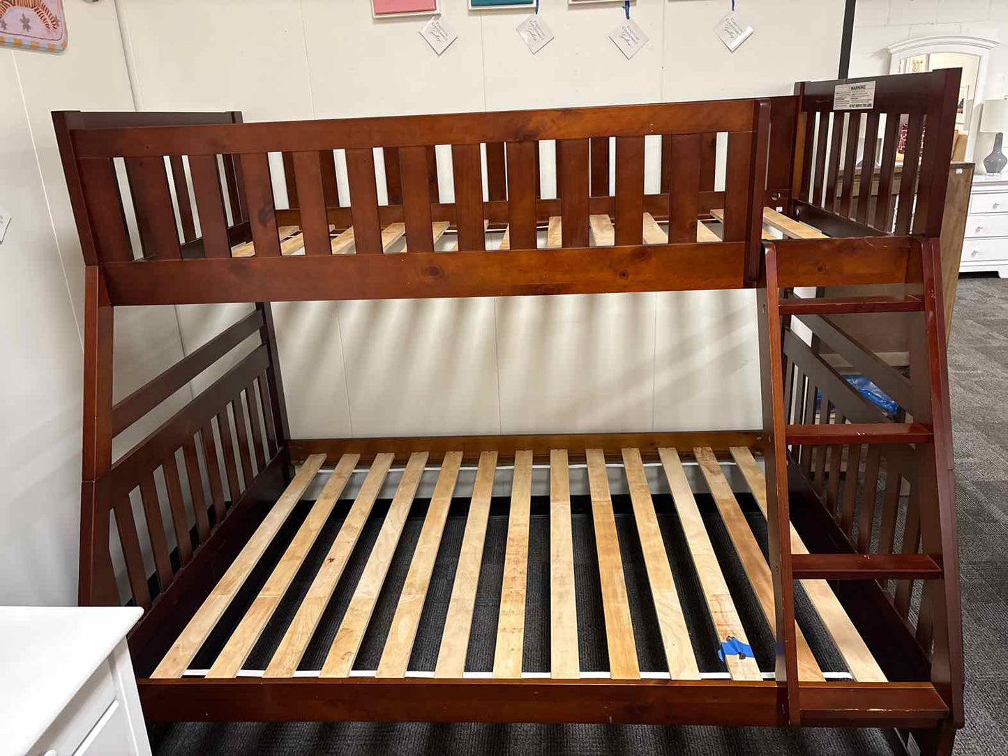 'Belisar' Twin Over Full Bunkbed in Dark Cherry