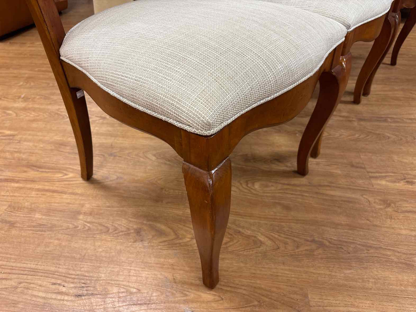 Set of 8 Ethan Allen Dining Chairs