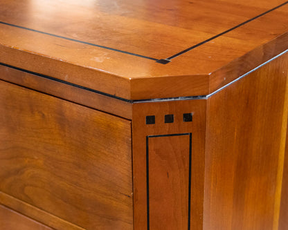 Pair of Stickley 'Gramercy Park' Cherry Nightstands