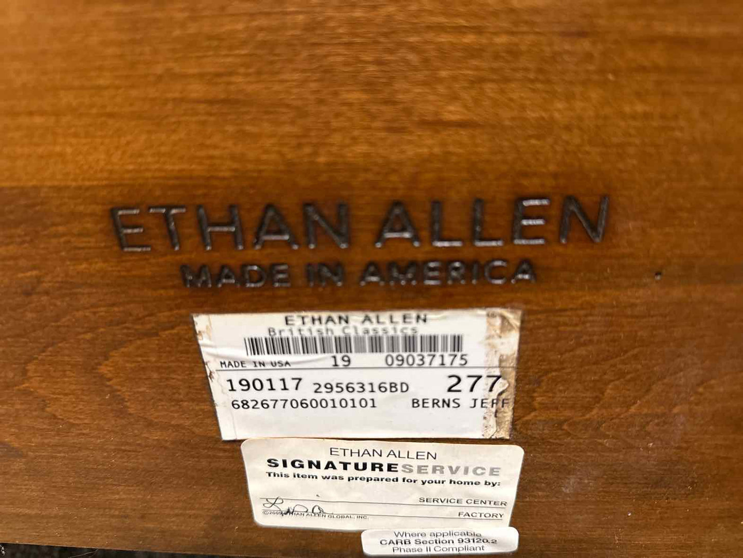 Ethan Allen British Classics 'Kingston' King Sleigh Bed