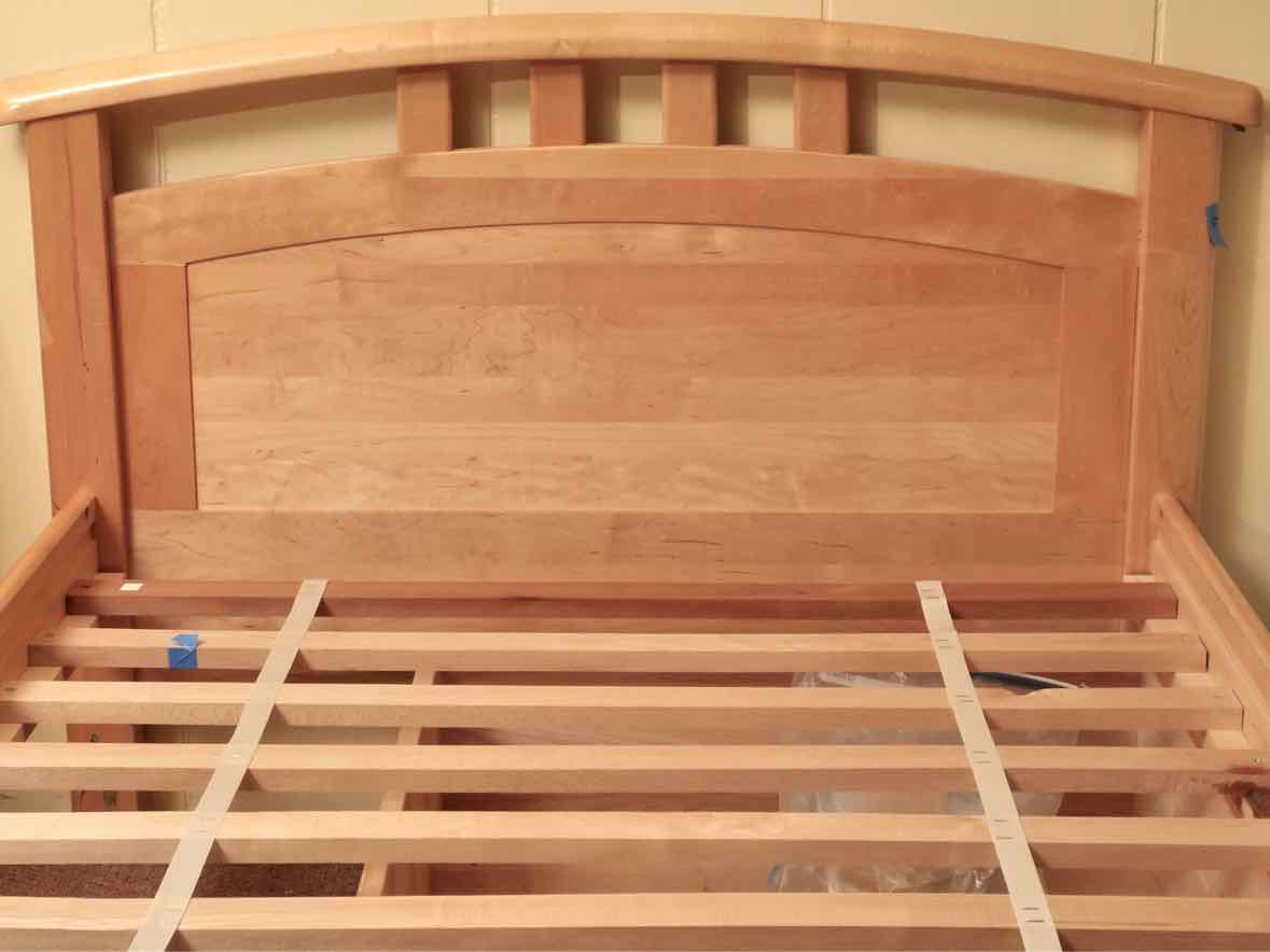Maple Twin Bed with 2Storage Bin Drawers