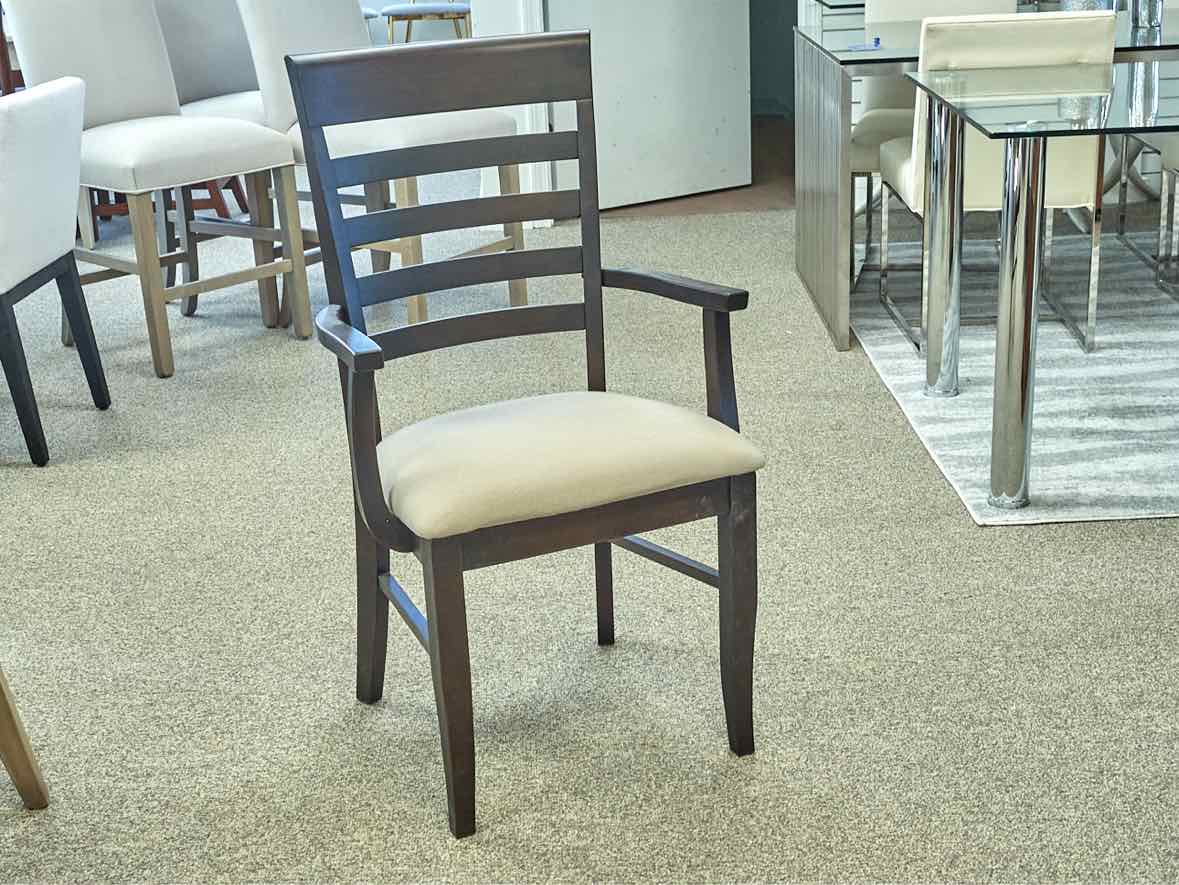 Gat Creek "French Regency" Maple Dining Table & Set of 6 'Burbank' Dining Chairs