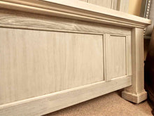 Arched 'Bell Shaped' Headboard /Footboard In Wire Brushed 'Dove Gray' King Bed