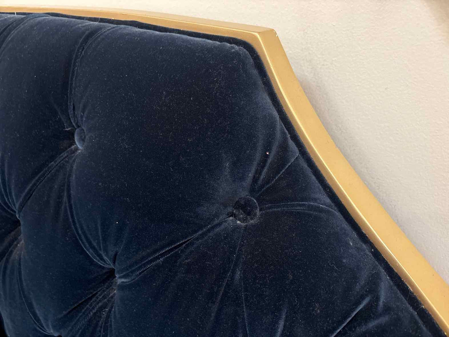 Caracole 'Cat's Meow' Sofa