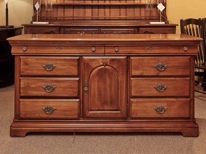 Kincaid Louis Phillip Style Nutmeg Finish 8 Drawer Dresser