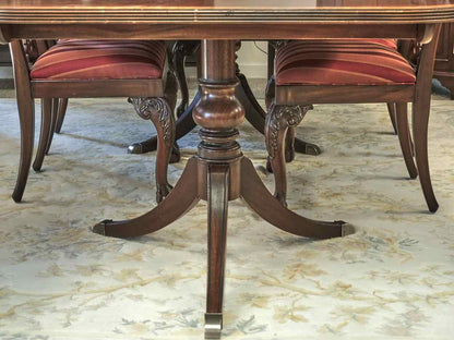 Ethan Allen Banded Mahogany Dining Table & Set of 8 Chairs