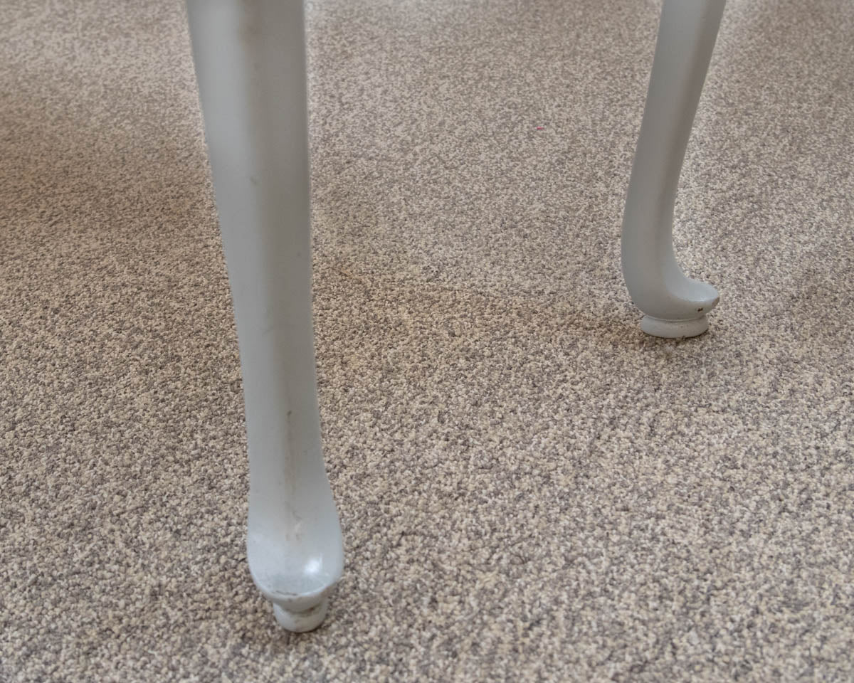 ConsoleTable in Artic Blue W/ Turned Legs