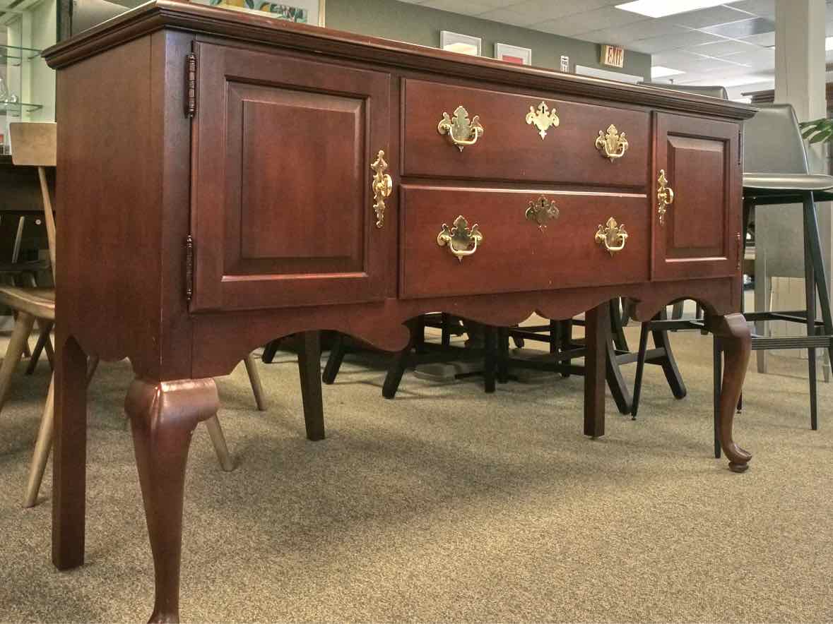 Hitchcock Server in Cherry with 2 Drawers & 3 Drawers