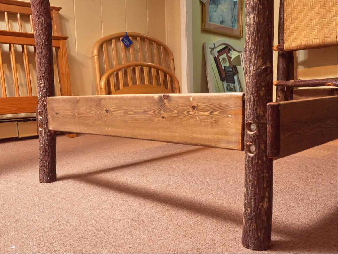 Solid Hickory Rustic Canopy  Twin Bed