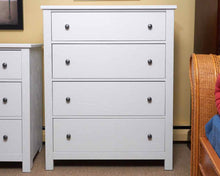 Vaughan Bassett White Finish Fundamentals 4 Drawer  Chest