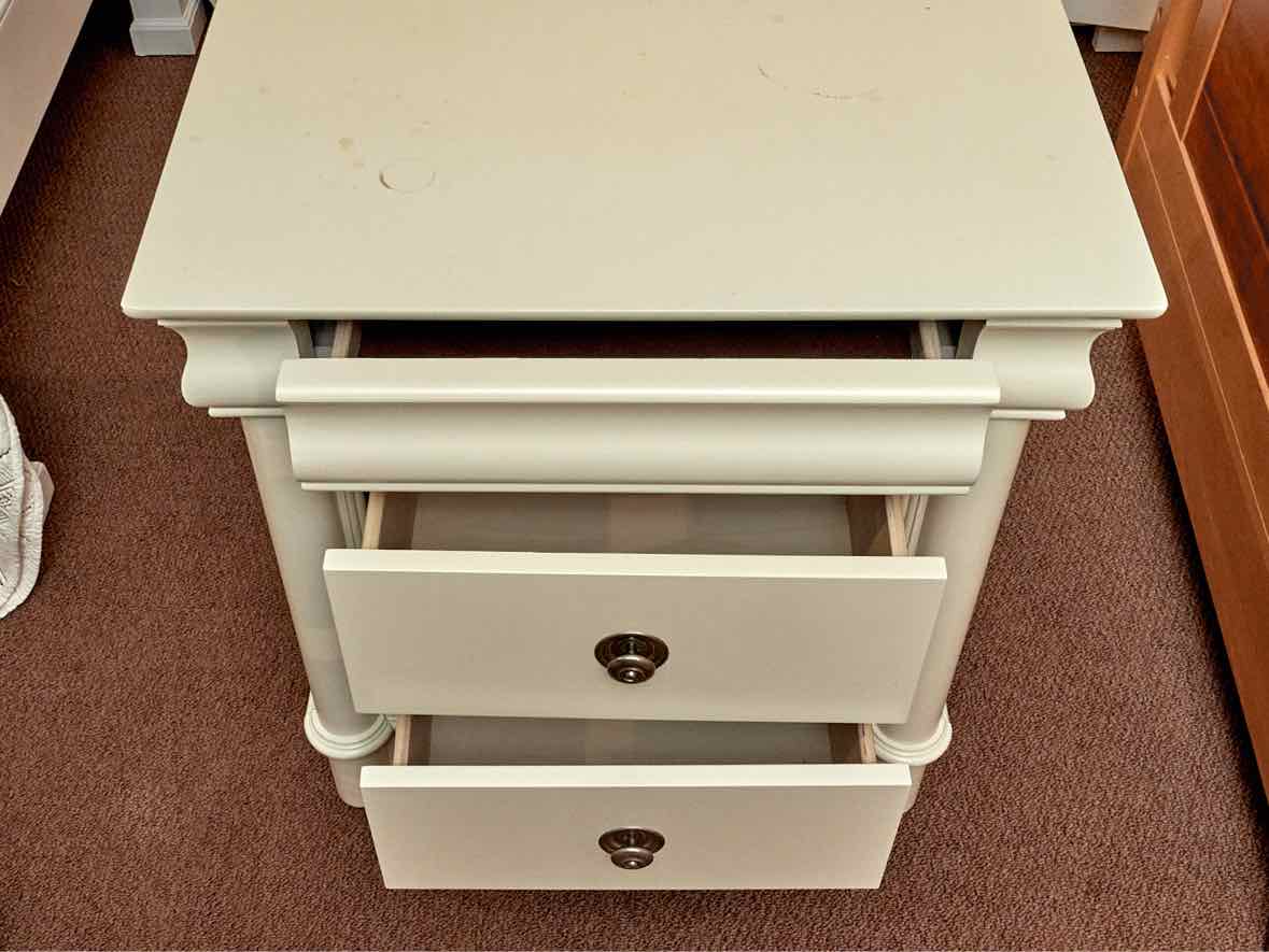 Cream  Finish 2 Drawer Nightstand