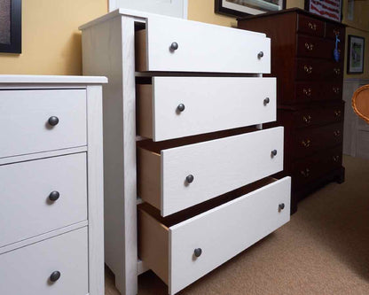Vaughan Bassett White Finish Fundamentals 4 Drawer  Chest